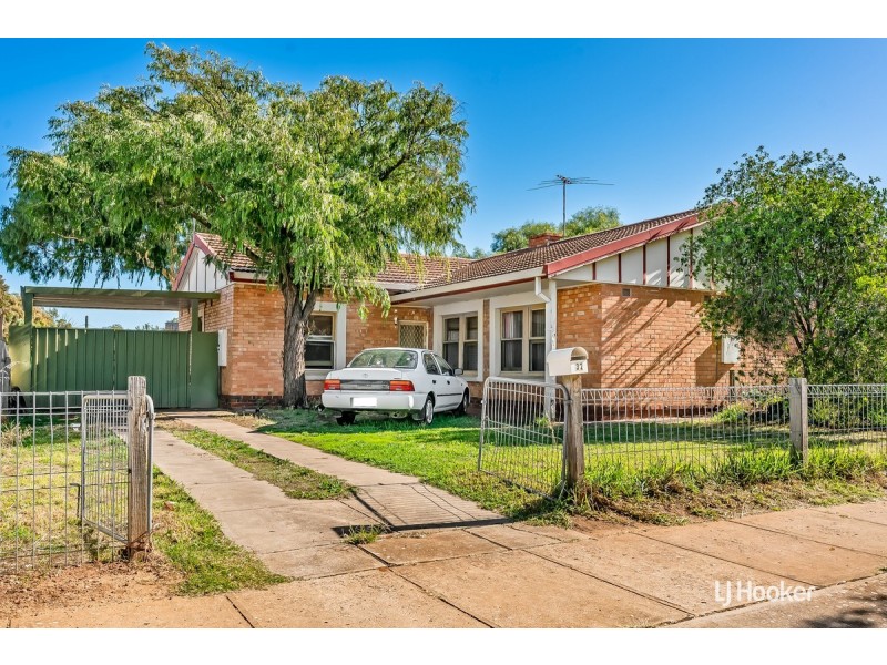 32 Goodman Road, Elizabeth South SA 5112