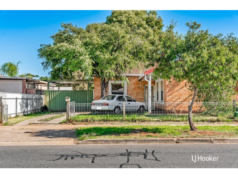 32 Goodman Road, Elizabeth South SA 5112