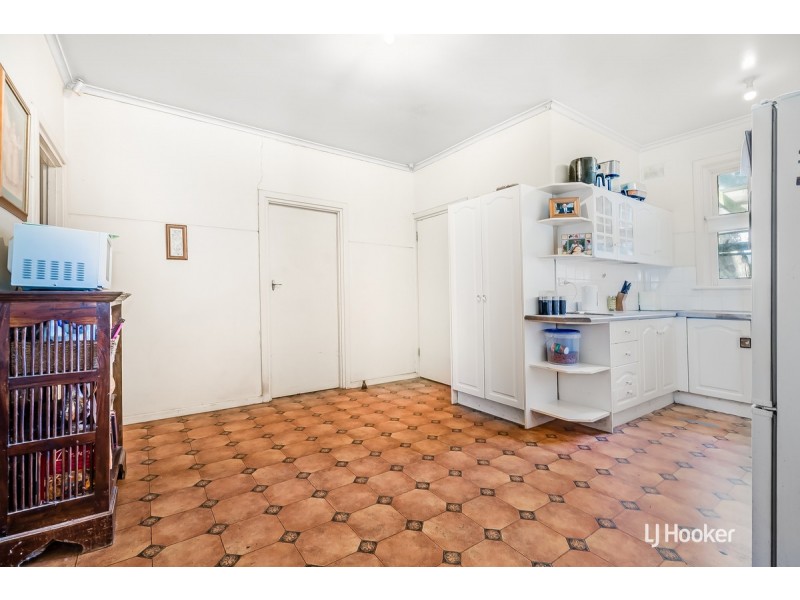 32 Goodman Road, Elizabeth South SA 5112