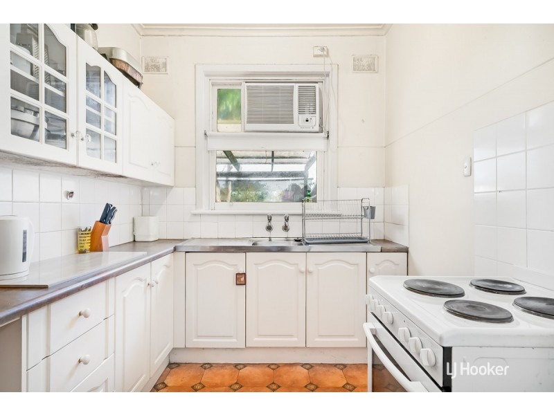 32 Goodman Road, Elizabeth South SA 5112