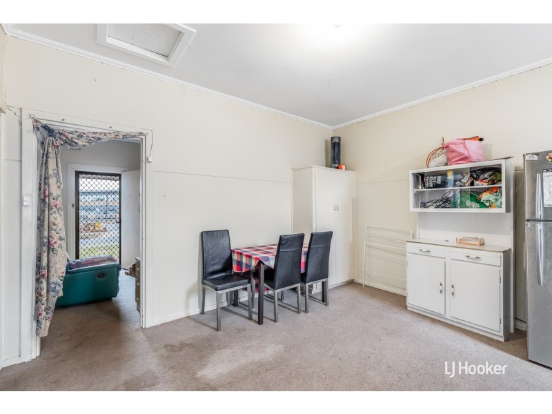 18 Dolphin Street, Elizabeth East SA 5112