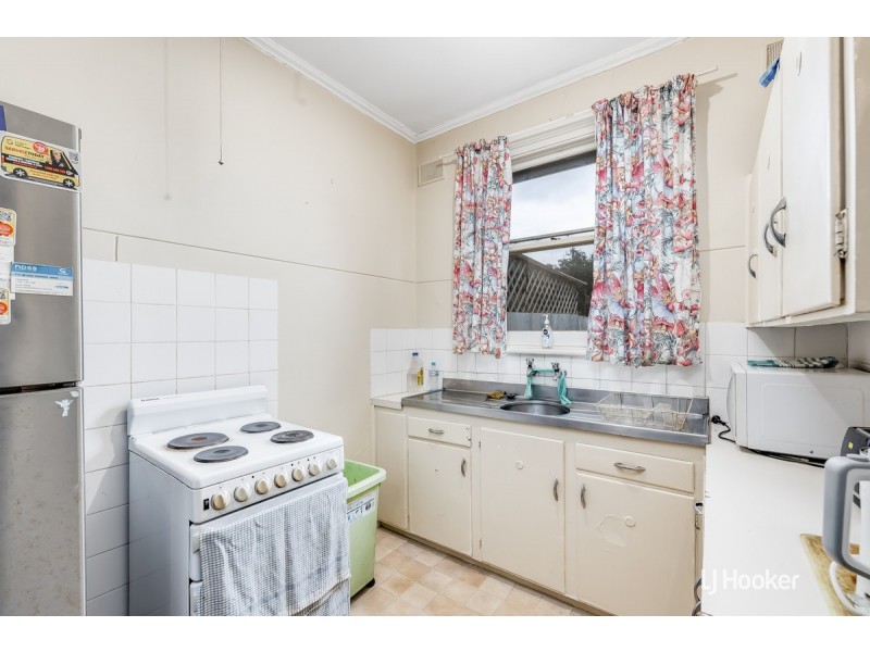 18 Dolphin Street, Elizabeth East SA 5112