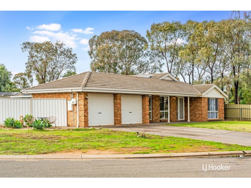 8 Harvest Court, Andrews Farm SA 5114