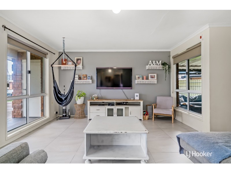 8 Harvest Court, Andrews Farm SA 5114