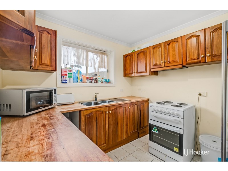 5 John Bull Court, Andrews Farm SA 5114