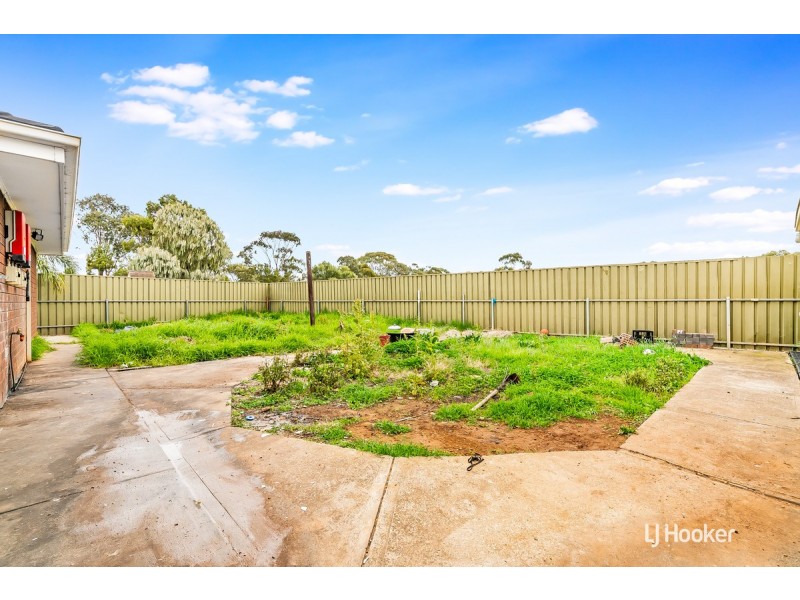 5 John Bull Court, Andrews Farm SA 5114