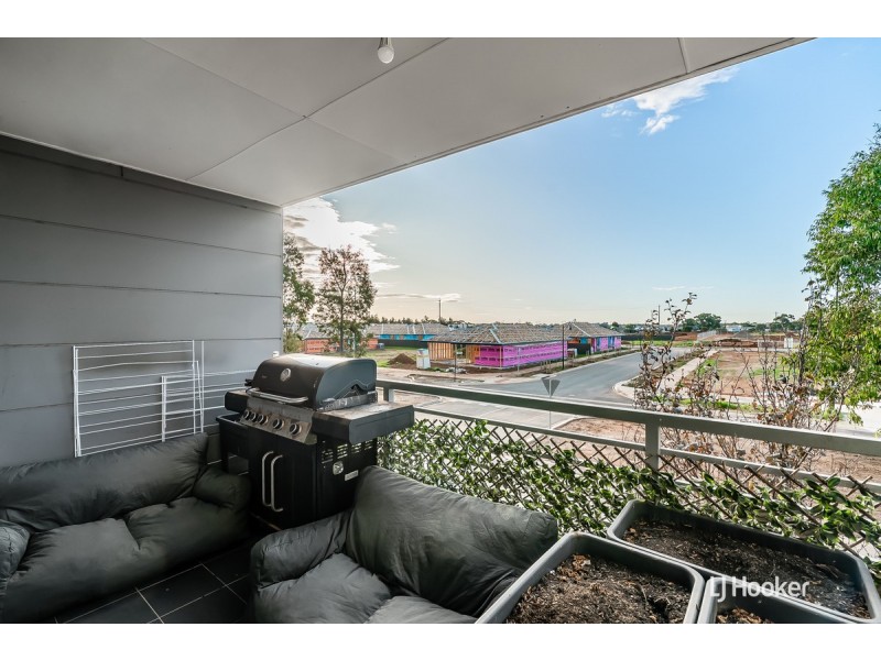 2/242 Newton Boulevard, Munno Para SA 5115