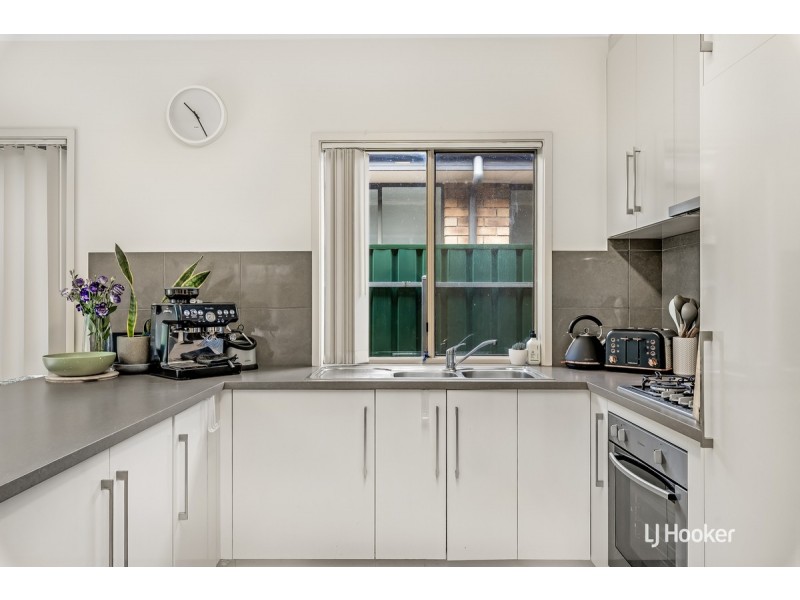 40 Camelot Drive, Blakeview SA 5114