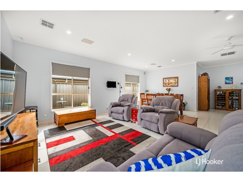 27 Rollings Way, Blakeview SA 5114
