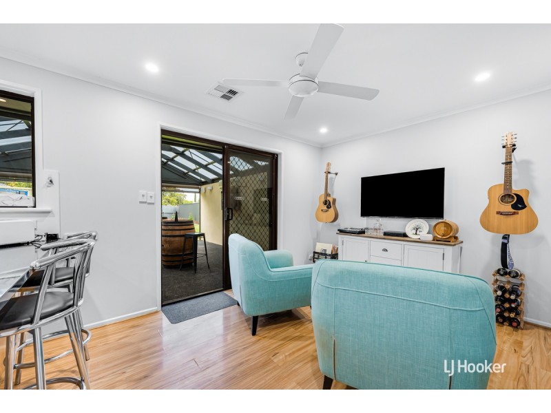 4 Alex Place, Hillbank SA 5112