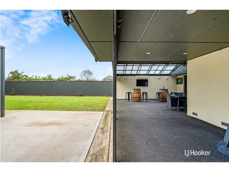 4 Alex Place, Hillbank SA 5112