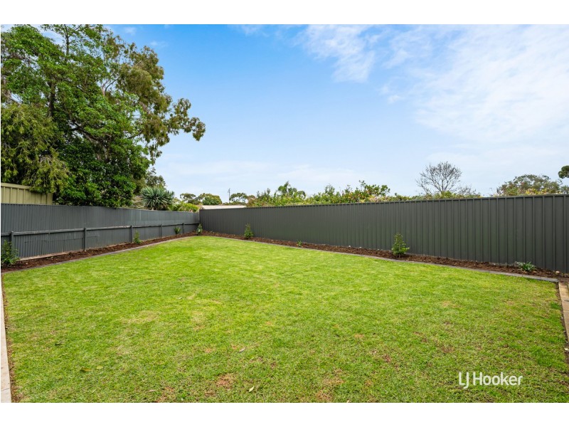 4 Alex Place, Hillbank SA 5112