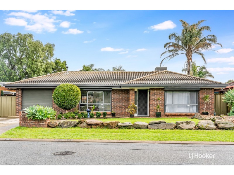 10 Mike Place, Salisbury Downs SA 5108