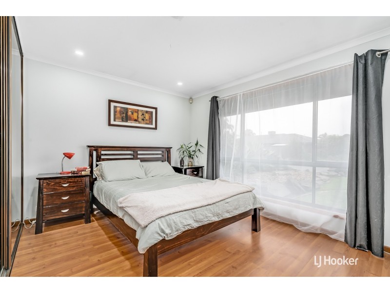 10 Mike Place, Salisbury Downs SA 5108