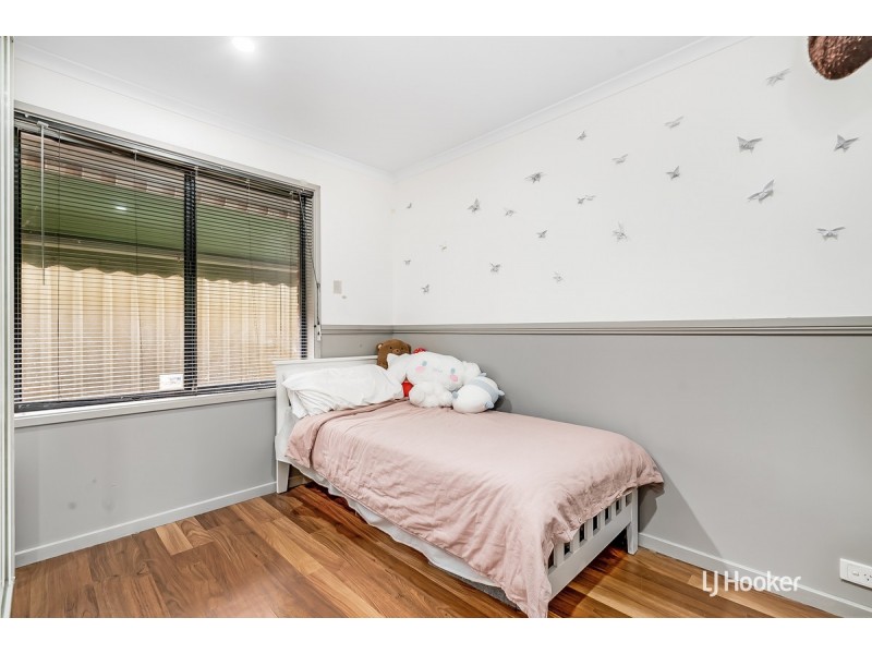 10 Mike Place, Salisbury Downs SA 5108