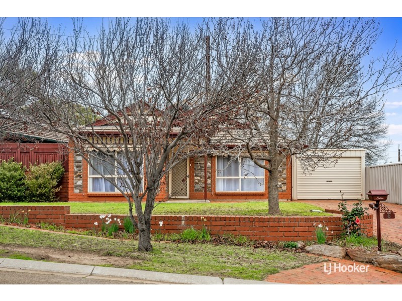 6 Charles Way, Hillbank SA 5112