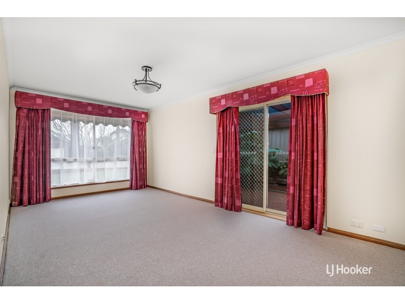 6 Charles Way, Hillbank SA 5112