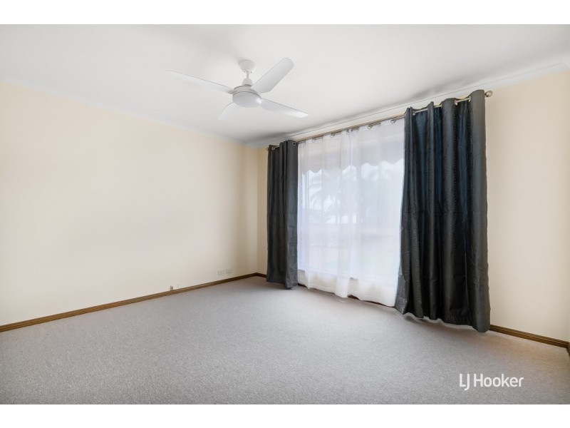 6 Charles Way, Hillbank SA 5112