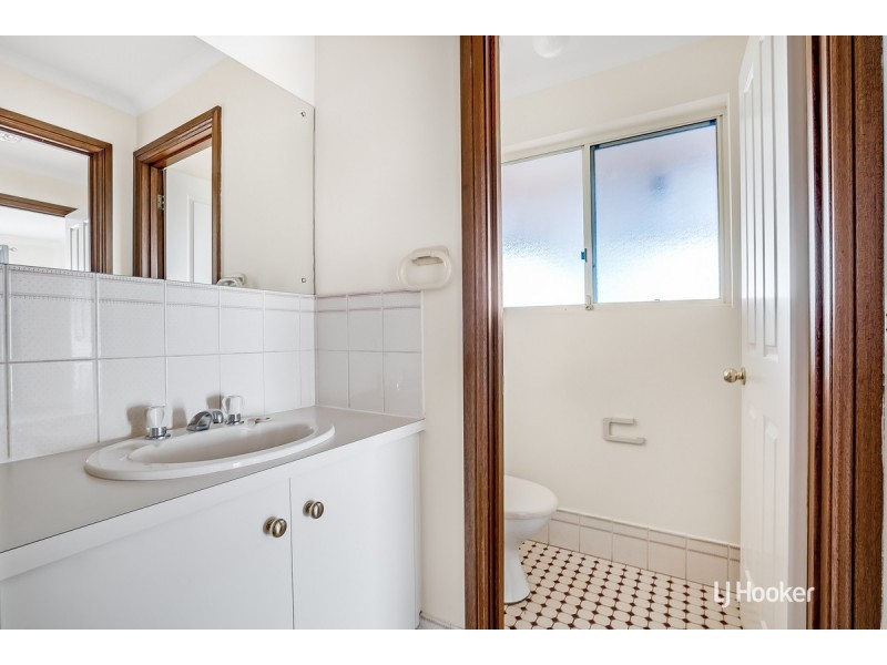 6 Charles Way, Hillbank SA 5112