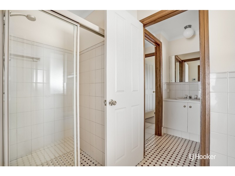 6 Charles Way, Hillbank SA 5112