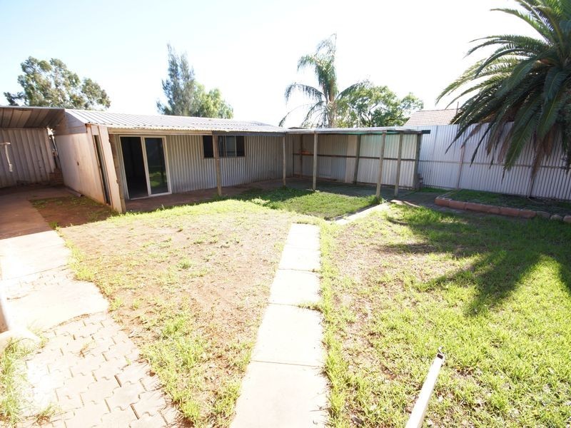 6 Crittenden Road, Smithfield Plains SA 5114