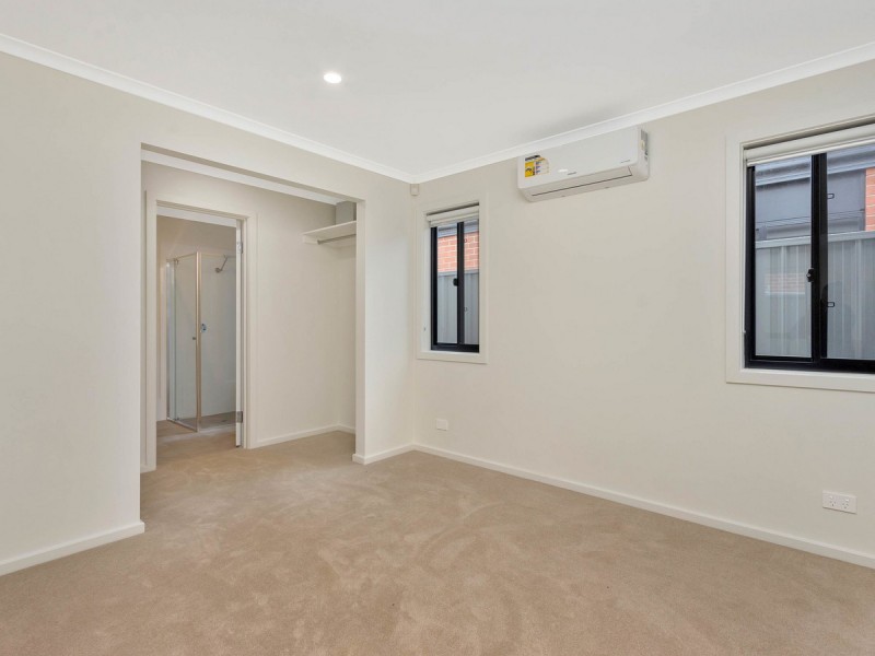 11 Heddle Street, Smithfield Plains SA 5114
