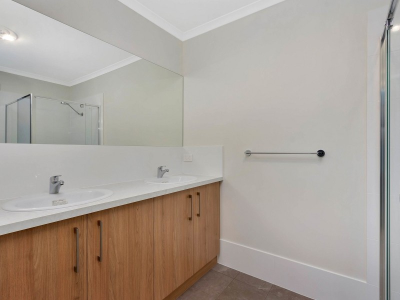 11 Heddle Street, Smithfield Plains SA 5114