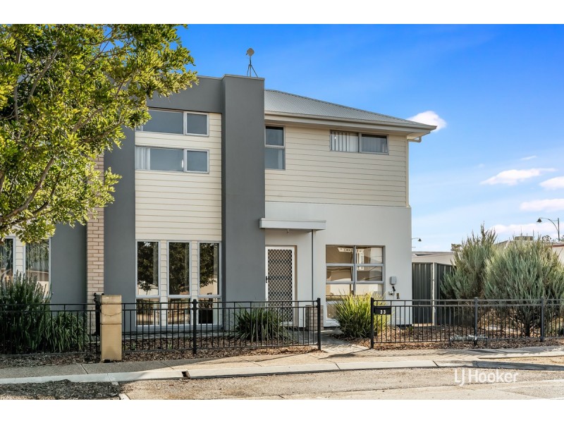 33 Esperance Drive, Andrews Farm SA 5114