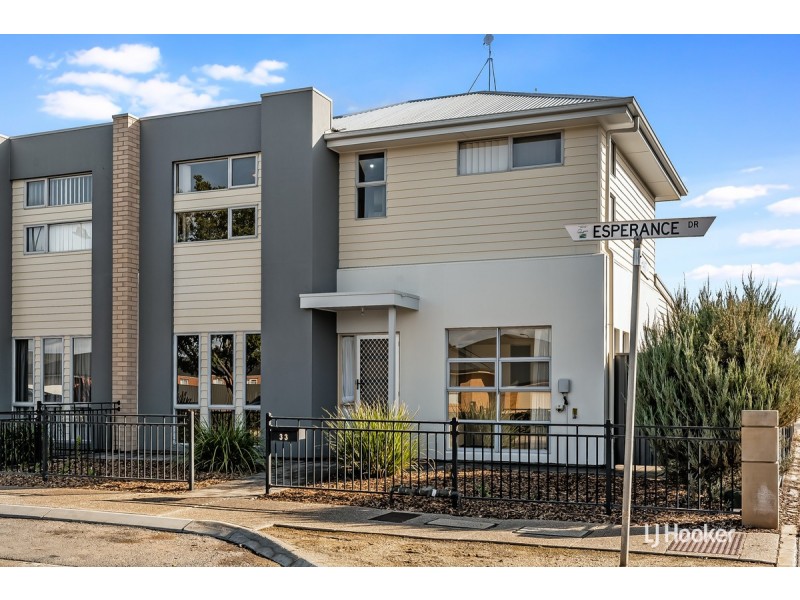33 Esperance Drive, Andrews Farm SA 5114