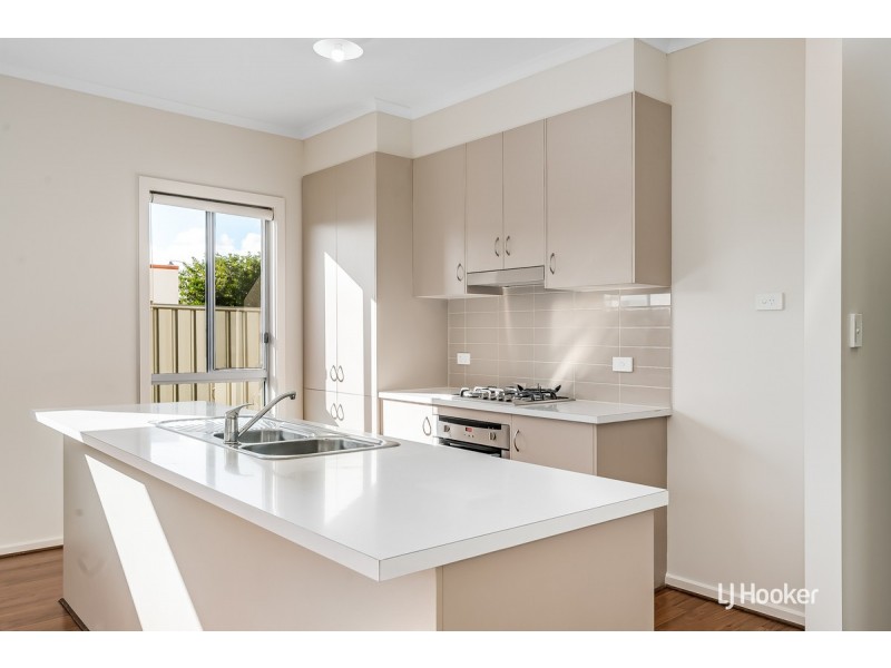 33 Esperance Drive, Andrews Farm SA 5114