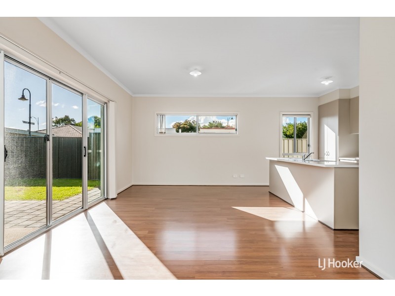 33 Esperance Drive, Andrews Farm SA 5114