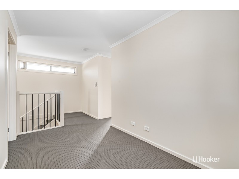 33 Esperance Drive, Andrews Farm SA 5114