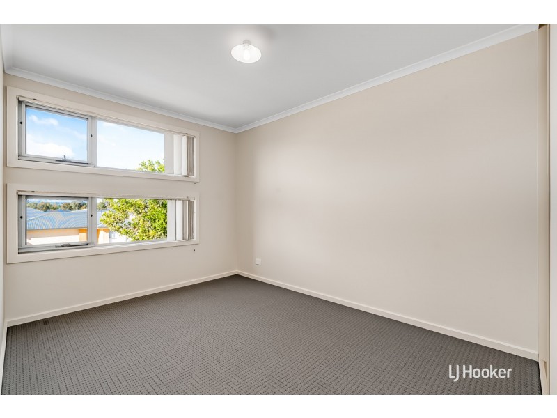 33 Esperance Drive, Andrews Farm SA 5114