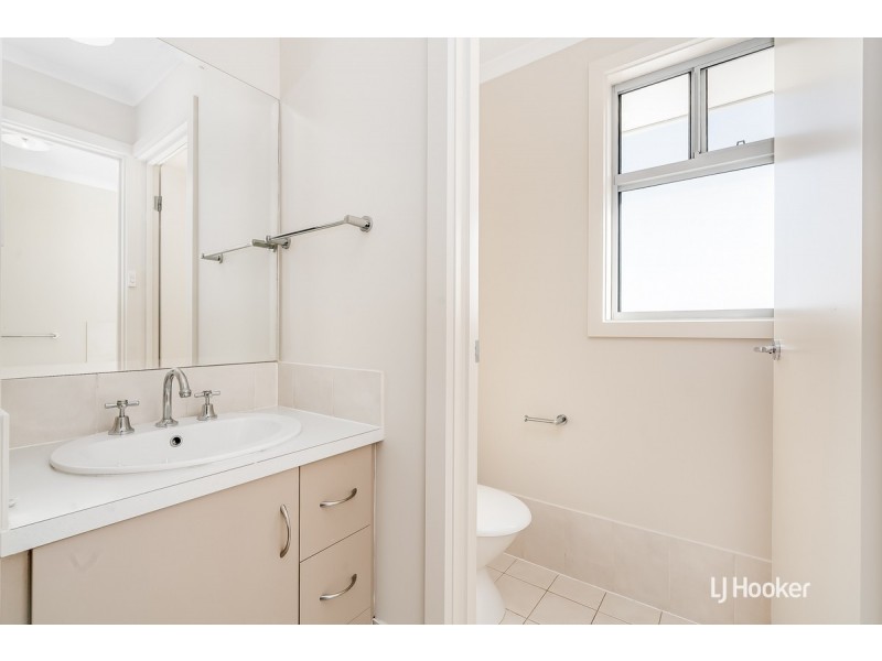 33 Esperance Drive, Andrews Farm SA 5114