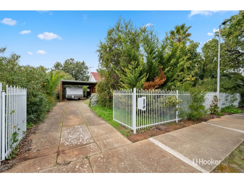 2 Hamblynn Road, Elizabeth Downs SA 5113