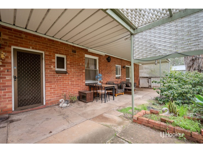 2 Hamblynn Road, Elizabeth Downs SA 5113