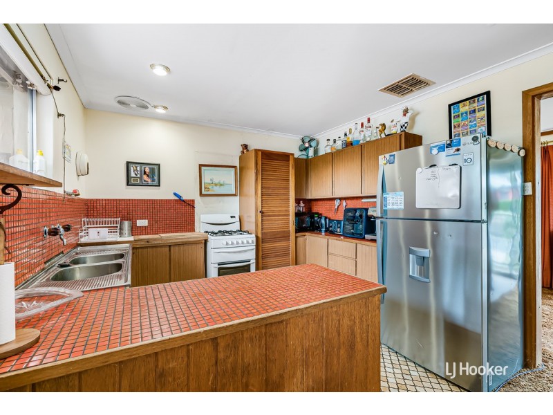 12 Euroa Avenue, Banksia Park SA 5091