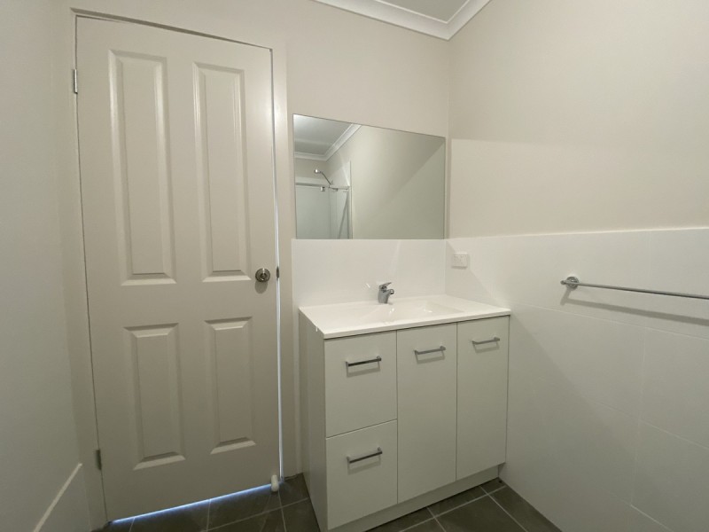 42/5 Campbell Road, Elizabeth Downs SA 5113