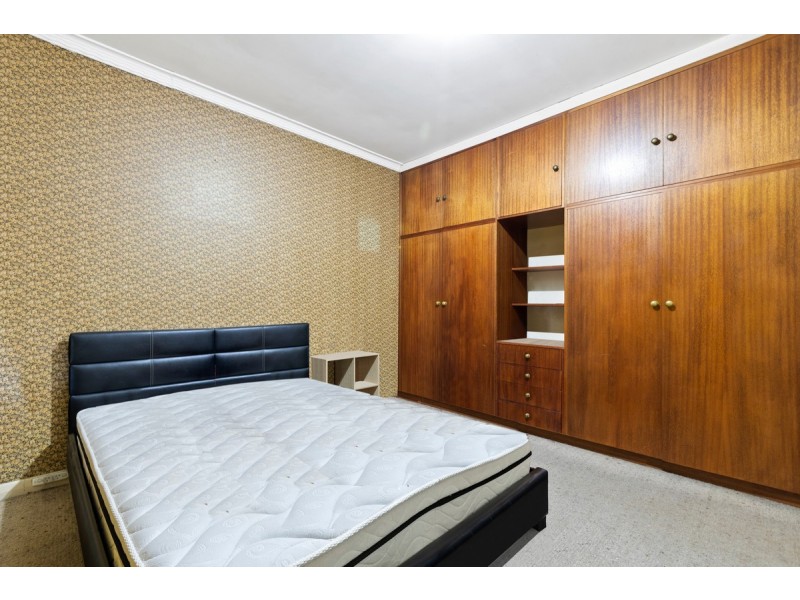 5 Kalimna Avenue, Campbelltown SA 5074