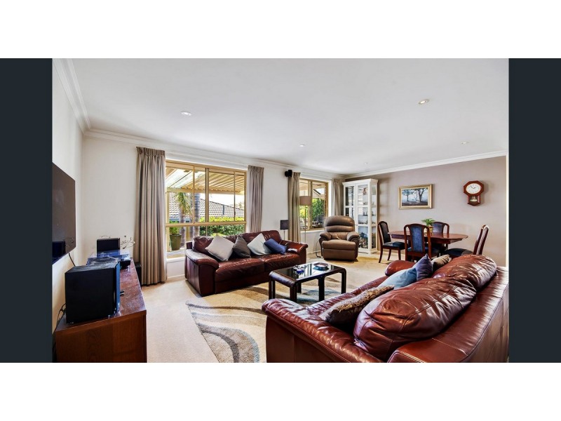 19 Jenolan Crescent, Hillbank SA 5112