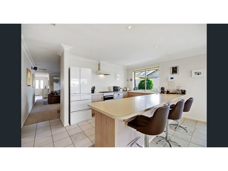 19 Jenolan Crescent, Hillbank SA 5112