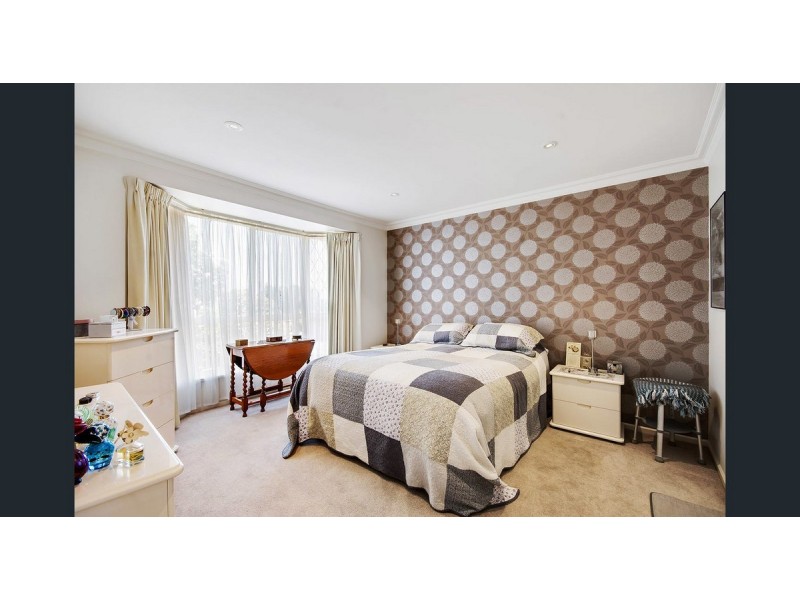 19 Jenolan Crescent, Hillbank SA 5112