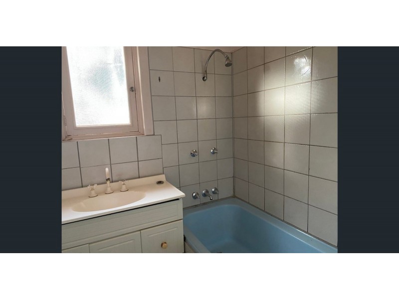 10 Crisp Road, Elizabeth Downs SA 5113