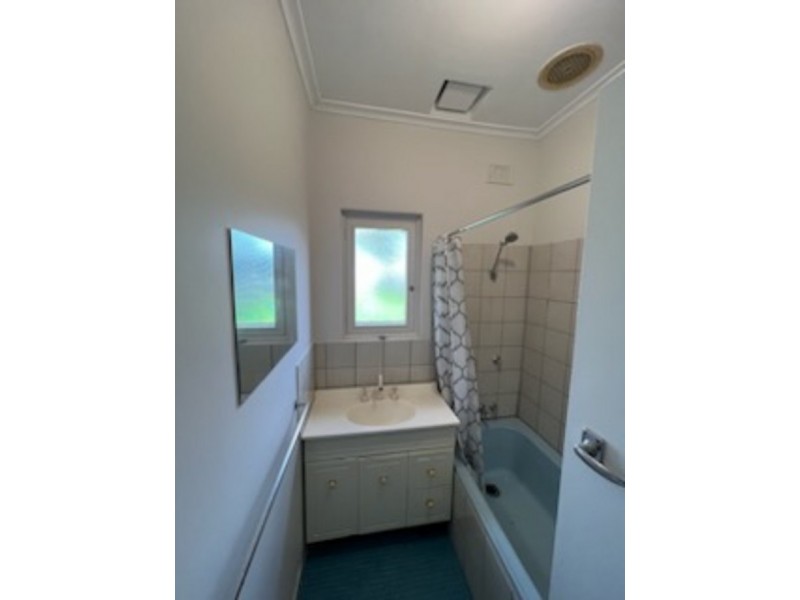 10 Crisp Road, Elizabeth Downs SA 5113