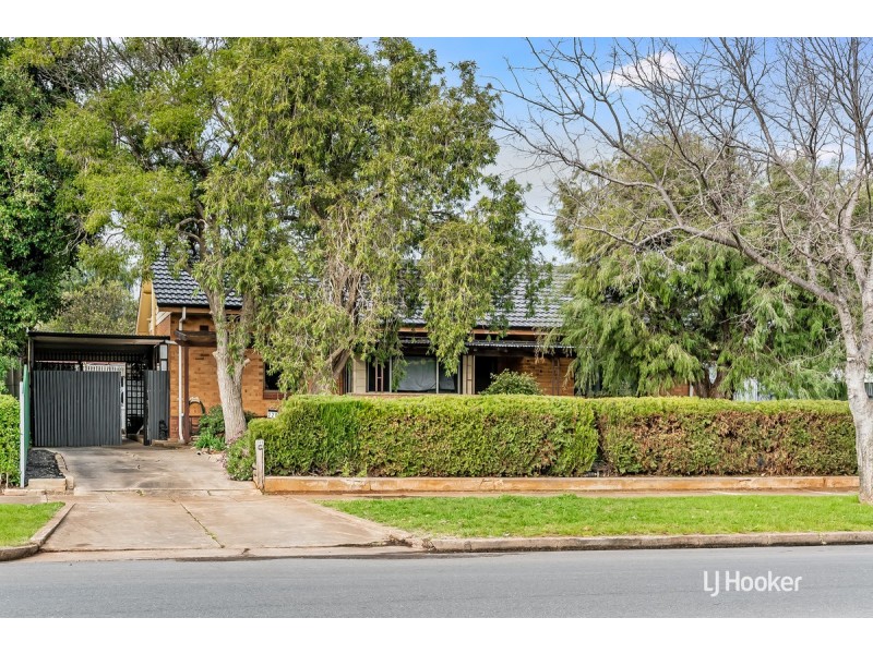 220 Midway Road, Elizabeth Downs SA 5113