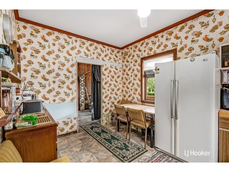 220 Midway Road, Elizabeth Downs SA 5113