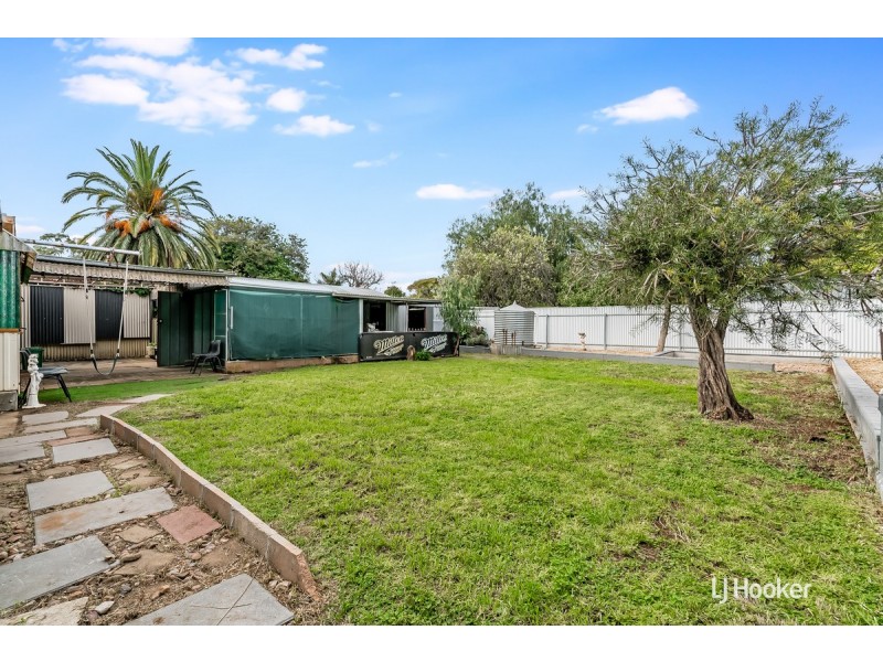 220 Midway Road, Elizabeth Downs SA 5113