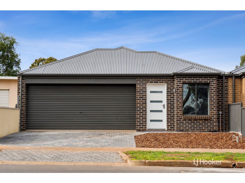 18 Mavros Road, Elizabeth Downs SA 5113