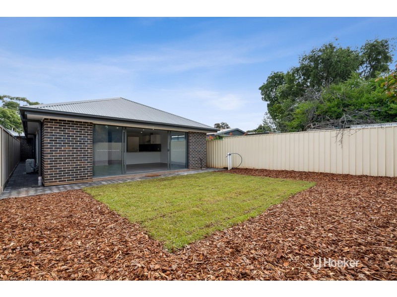 18 Mavros Road, Elizabeth Downs SA 5113