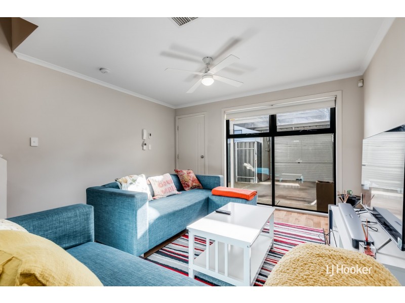 8/3 Campbell Road, Elizabeth Downs SA 5113
